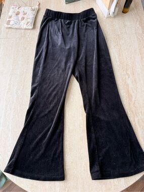 Vero Moda Black Boot Cut Velvet-Look Pants